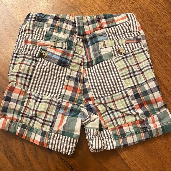 Janie and Jack toddler boy madras plaid shorts.  Size 6-12 months. - Picture 3 of 3